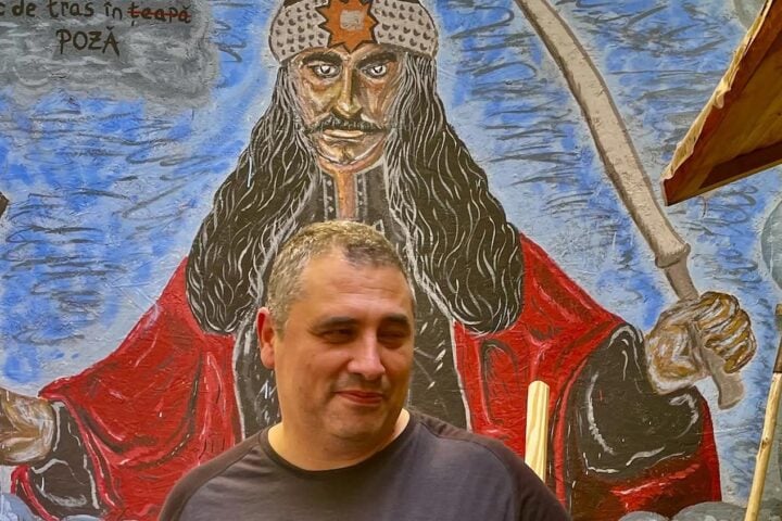 Interview: Radu Jude on His Meta ‘Dracula’ and Weaponizing Artificial Intelligence